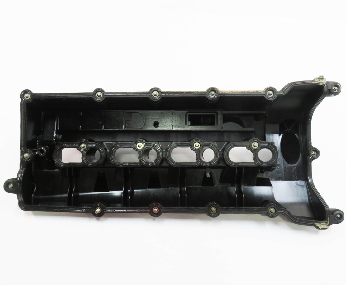 Thumbnail 6: 2010-2018 RANGE ROVER SPORT (L320 L322 L405 L494) 5.0L V8 - LEFT VALVE COVER