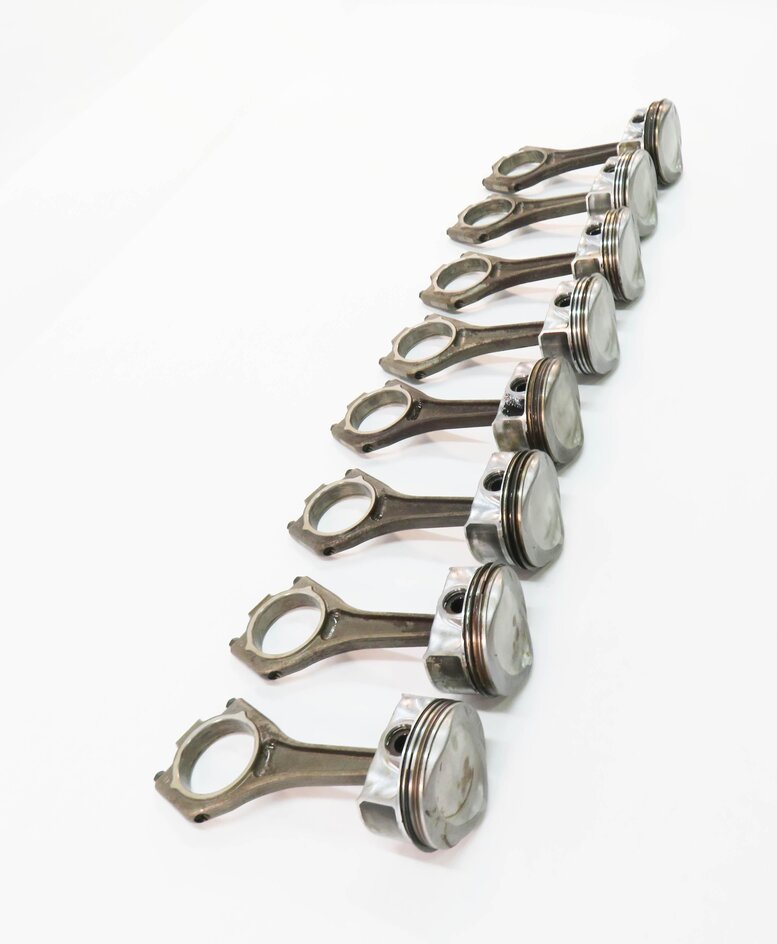 Thumbnail 3: 2012 RANGE ROVER SPORT (L320) 5.0L AJ133 V8 ENGINE PISTON w/ CONNECTING ROD SET