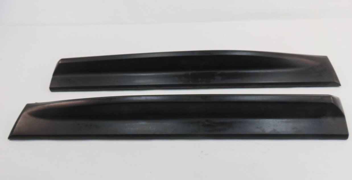 Thumbnail 2: 2012 RANGE ROVER SPORT (L320) FRONT LEFT & RIGHT LOWER DOOR MOULDING TRIM SET-2