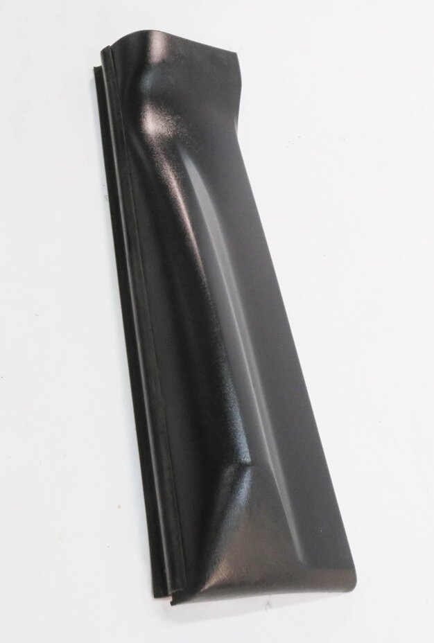 Thumbnail 3: 2012 RANGE ROVER SPORT (L320) RIGHT PASSENGER REAR DOOR LOWER MOULDING TRIM