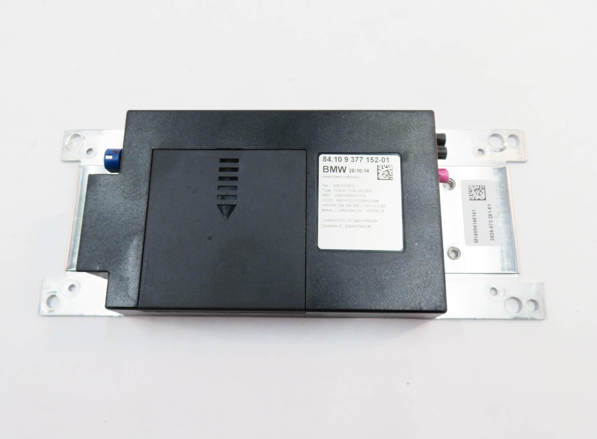 Thumbnail 2: 2015 BMW 328i (F30) BLUETOOTH TELEMATICS COMMUNICATION CONTROL MODULE