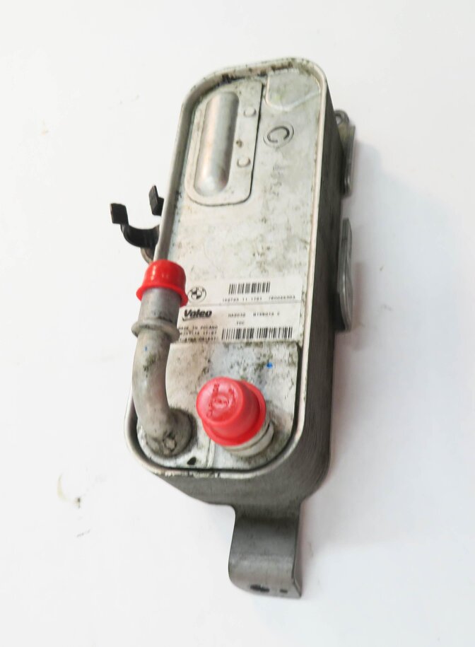 Thumbnail 3: 12-18 BMW 228i 235i 328i 335i 428i 435i - 2.0L / 3.0L TRANSMISSION OIL COOLER