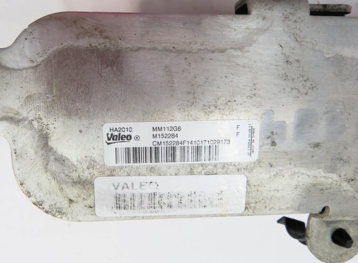 Thumbnail 7: 12-18 BMW 228i 235i 328i 335i 428i 435i - 2.0L / 3.0L TRANSMISSION OIL COOLER