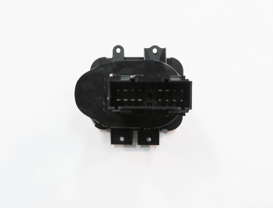 Thumbnail 6: 2005-2009 LAND ROVER LR3 / RANGE ROVER SPORT (L320) HEADLIGHT SWITCH