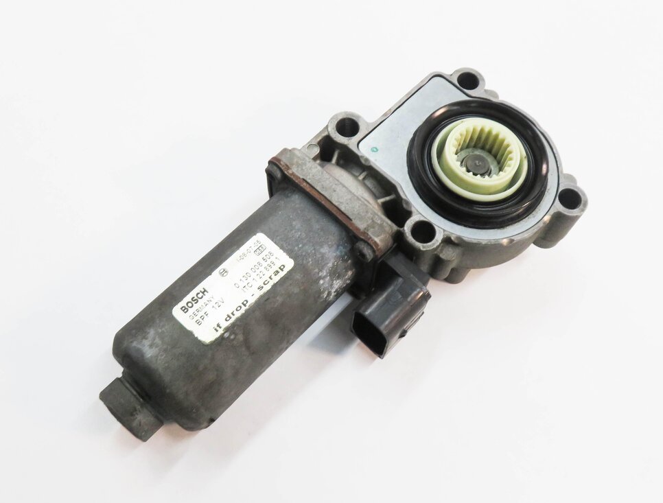 05-16 LR3 LR4 / RANGE ROVER SPORT (L320 L322) TRANSFER CASE ELECTRIC SHIFT MOTOR