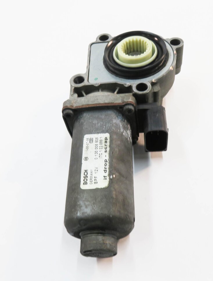 Thumbnail 2: 05-16 LR3 LR4 / RANGE ROVER SPORT (L320 L322) TRANSFER CASE ELECTRIC SHIFT MOTOR