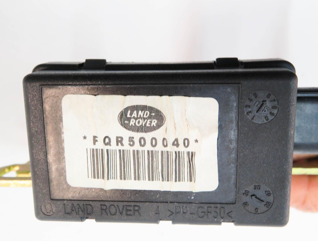 Thumbnail 8: 2006 RANGE ROVER SPORT (L320) REAR TRUNK UPPER LOCK LATCH ACTUATOR