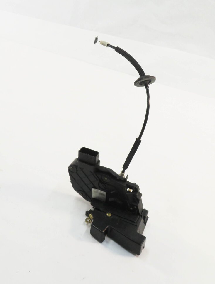 2005-2008 LAND ROVER LR3 / RANGE ROVER SPORT (L320) LEFT FRONT DRIVER DOOR LATCH