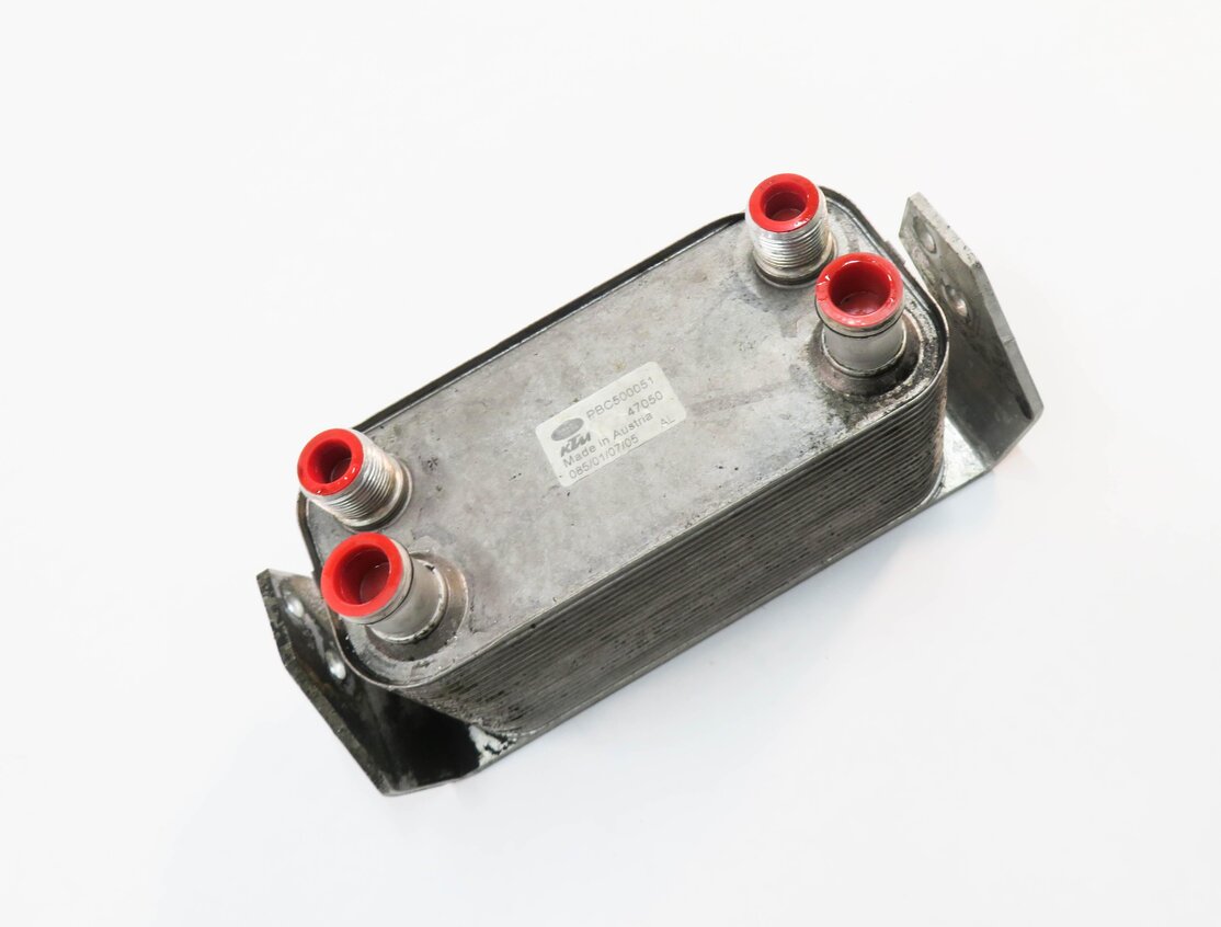 2006-2009 RANGE ROVER SPORT (L320) 4.2L SUPERCHARGED TRANSMISSION OIL COOLER