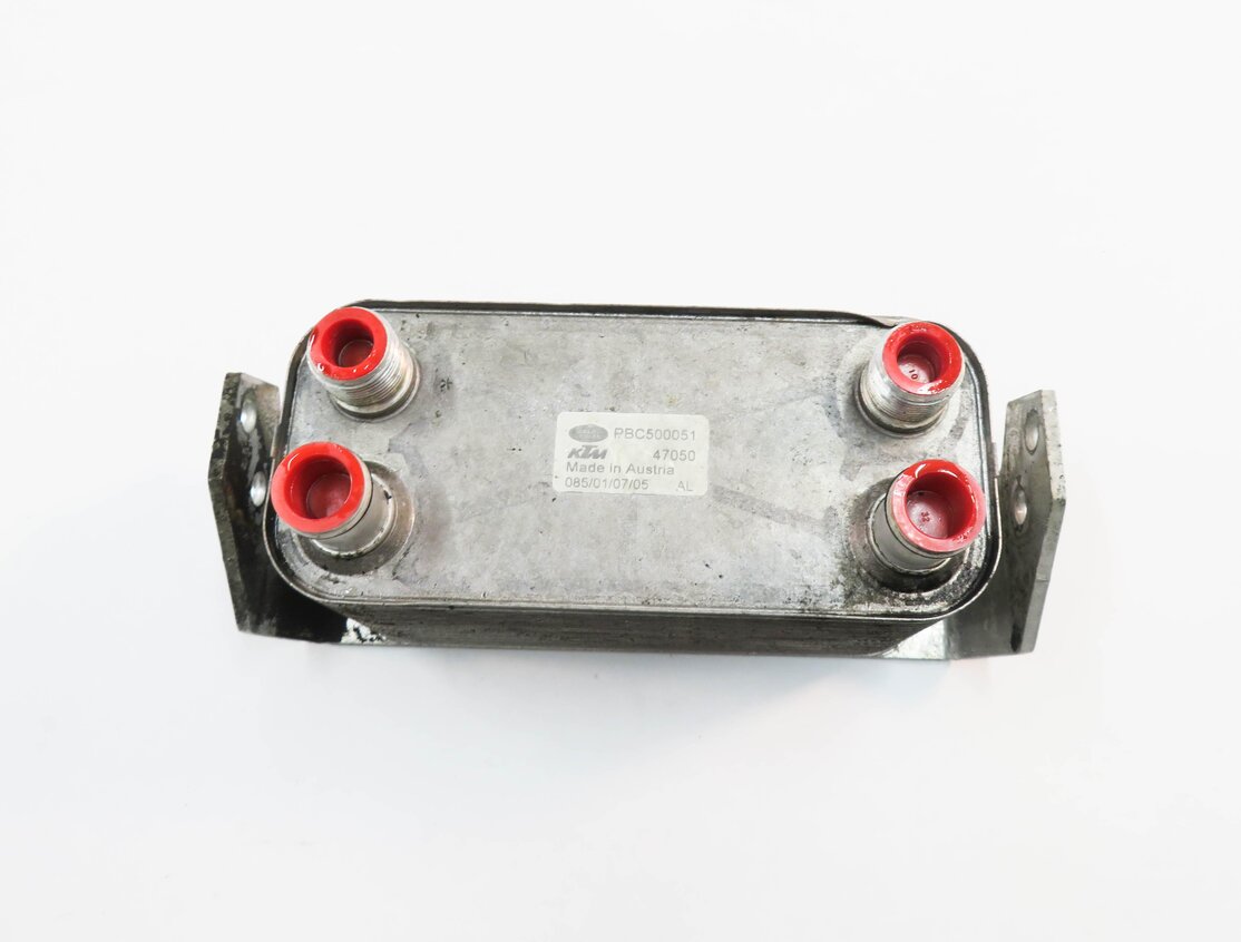 Thumbnail 2: 2006-2009 RANGE ROVER SPORT (L320) 4.2L SUPERCHARGED TRANSMISSION OIL COOLER