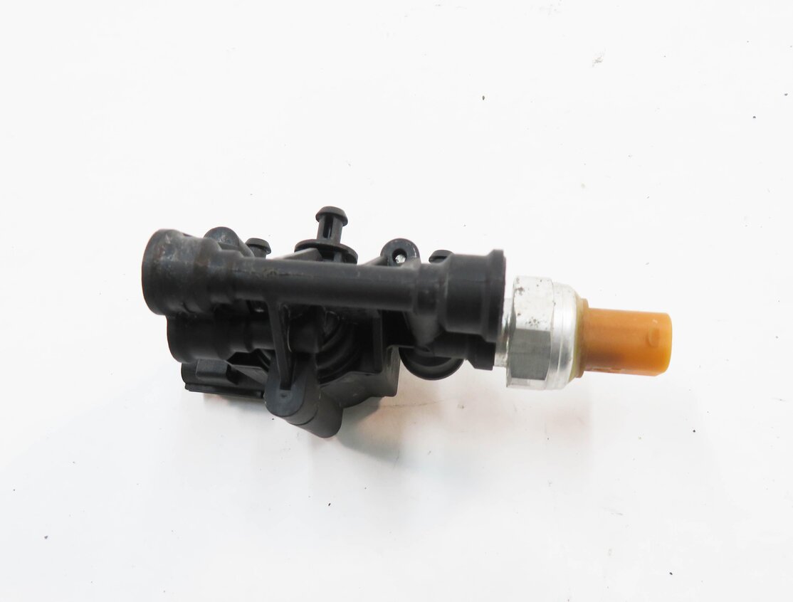 Thumbnail 7: 2006 RANGE ROVER SPORT (L320) AIR SUSPENSION TRANSFER RELIEF VALVE BLOCK SET-3