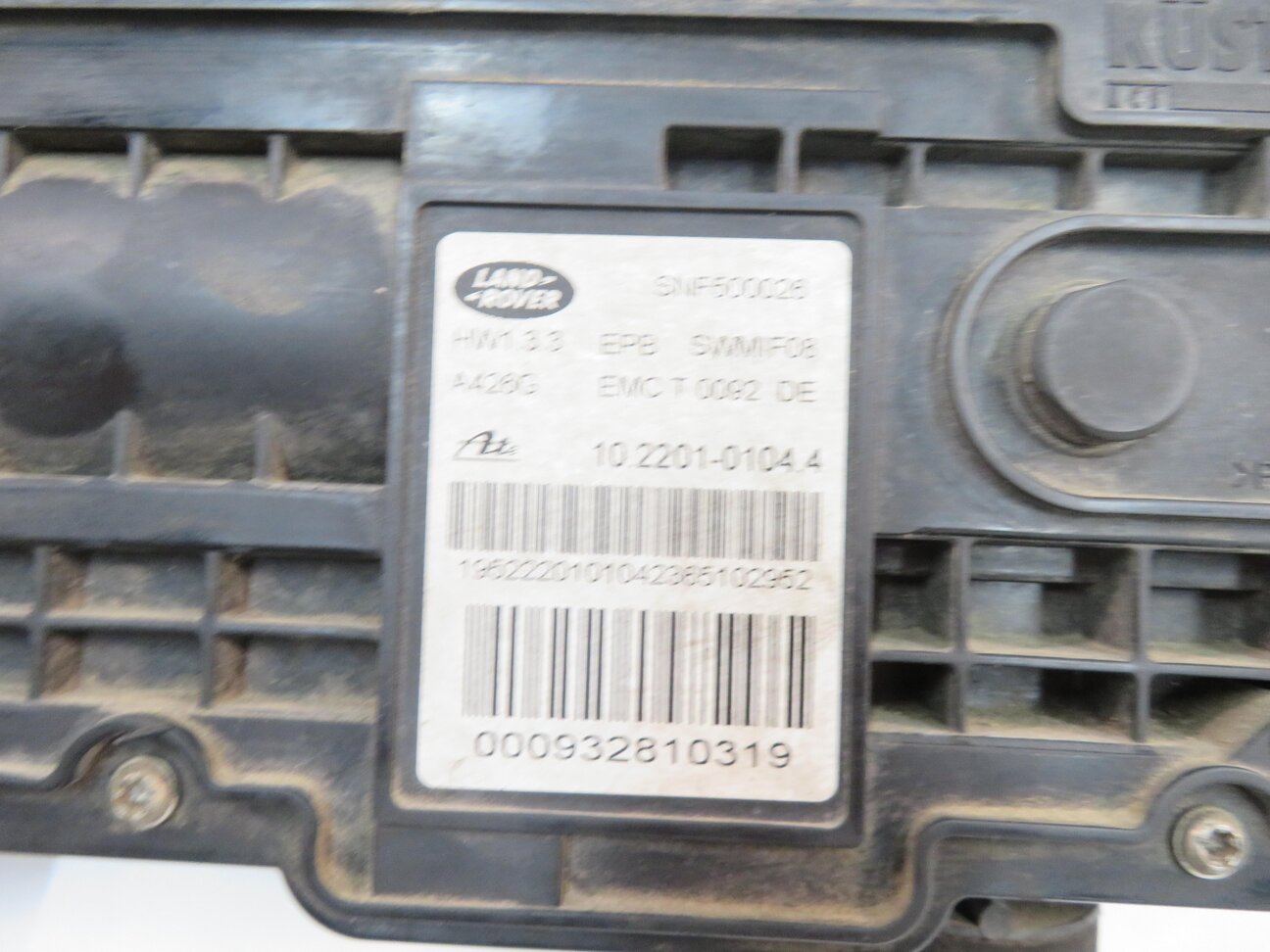 Thumbnail 8: 2006 RANGE ROVER SPORT (L320) EMERGENCY PARKING BRAKE ACTUATOR MOTOR w/ CABLES