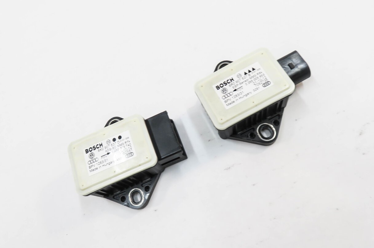 2013 AUDI S5 (B8 8T) DSC YAW SPEED ACCELERATION ROTATION STABILITY SENSOR SET-2