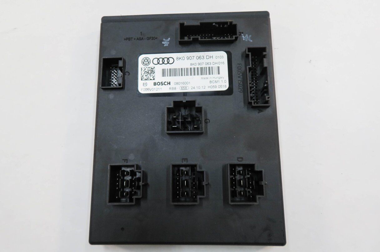 Thumbnail 2: 2013 AUDI S5 (B8 8T) 3.0L CGXD ENGINE ECM ECU BCM IMMOBILIZER MODULE KEY SET