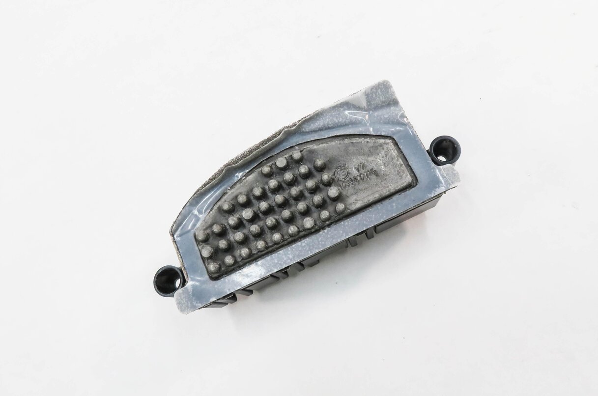 2013 AUDI S5 (B8 8T) FRONT HEATER A/C BLOWER FAN MOTOR SPEED RESISTOR