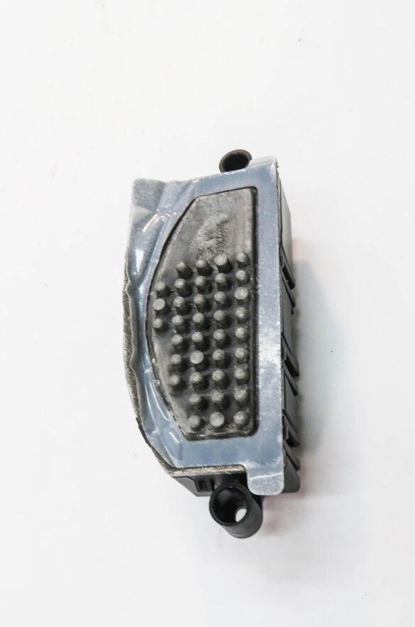 Thumbnail 3: 2013 AUDI S5 (B8 8T) FRONT HEATER A/C BLOWER FAN MOTOR SPEED RESISTOR