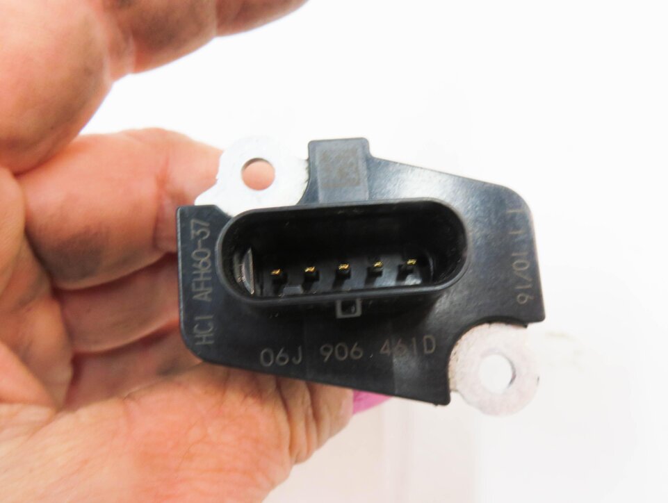 Thumbnail 6: 2013 AUDI S5 (B8 8T) 3.0L CGXC SUPERCHARGED ENGINE - MASS AIR FLOW SENSOR MAF