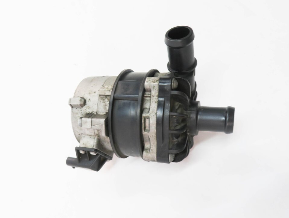 Thumbnail 4: 2013 AUDI S5 (B8 8T) 3.0L CGXC SUPERCHARGED ENGINE - AUX AUXILIARY WATER PUMP