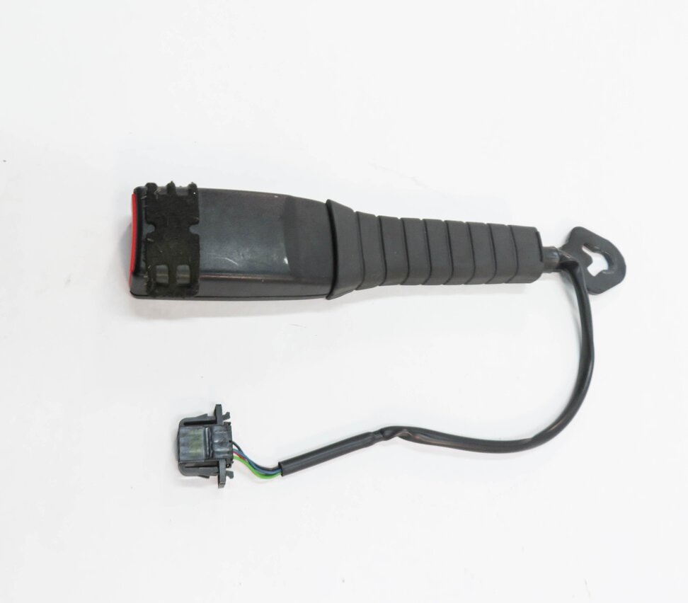 Thumbnail 4: 2009-2017 AUDI A4 A5 S4 S5 RS5 (B8 8K 8T) RIGHT FRONT SEATBELT BUCKLE RECEIVER