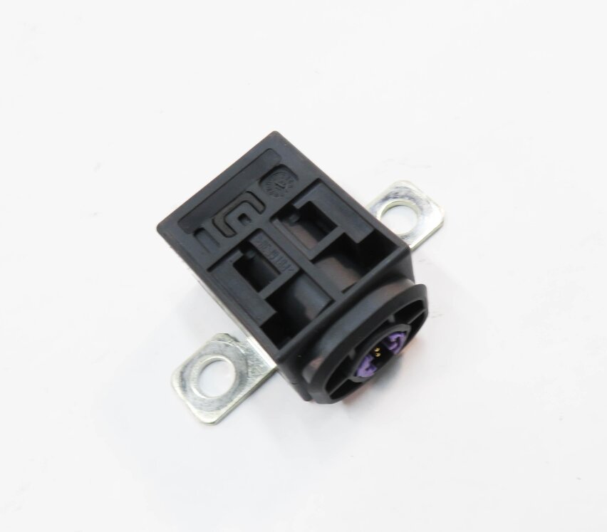 2013 AUDI S4 (B8 8K) BATTERY OVERLOAD FUSE TERMINAL