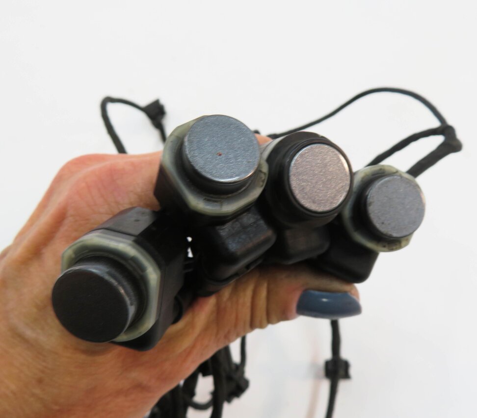 Thumbnail 6: 2013 AUDI S4 (B8 8K) REAR PDC PARK DISTANCE SENSOR SET w/ HARNESS (MONSOON GRAY)