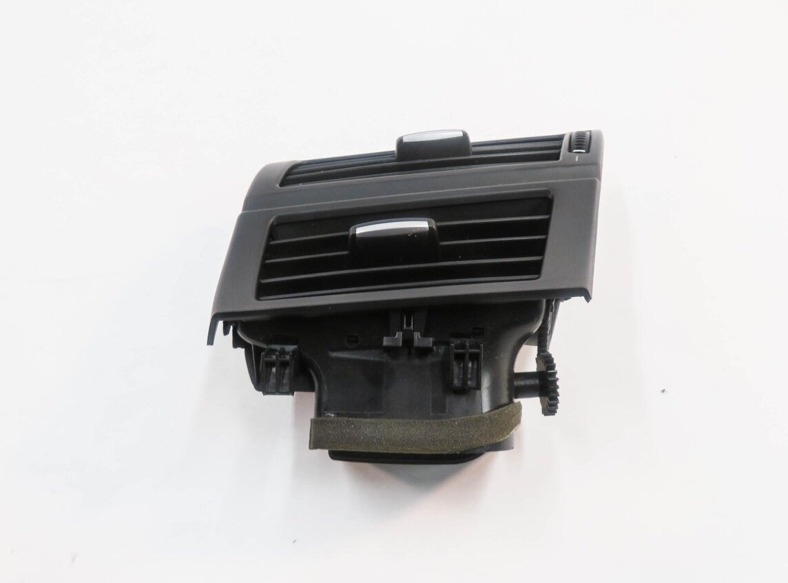 Thumbnail 5: 2009 BMW X5 (E70) RIGHT PASSENGER DASH HEATERA A/C AIR VENT