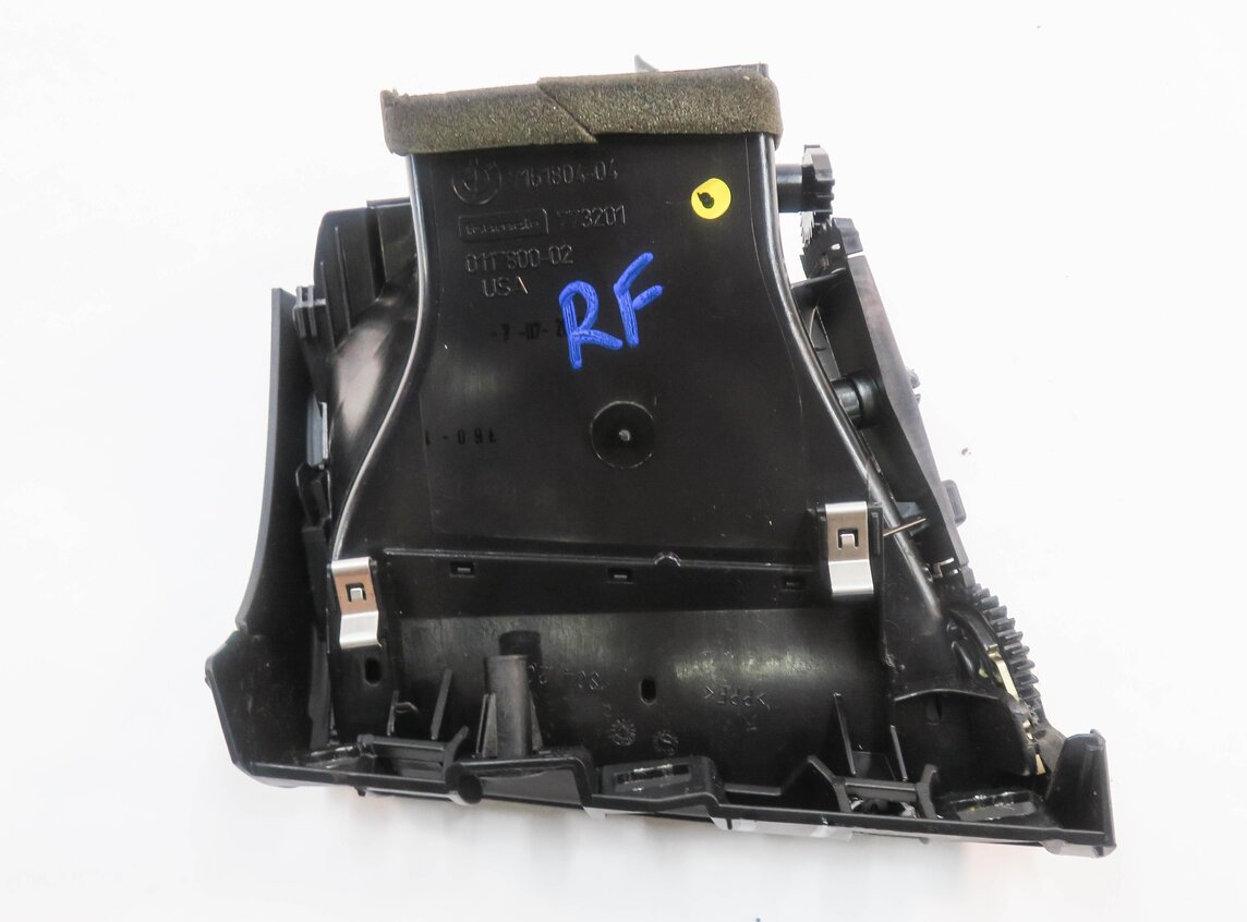 Thumbnail 6: 2009 BMW X5 (E70) RIGHT PASSENGER DASH HEATERA A/C AIR VENT