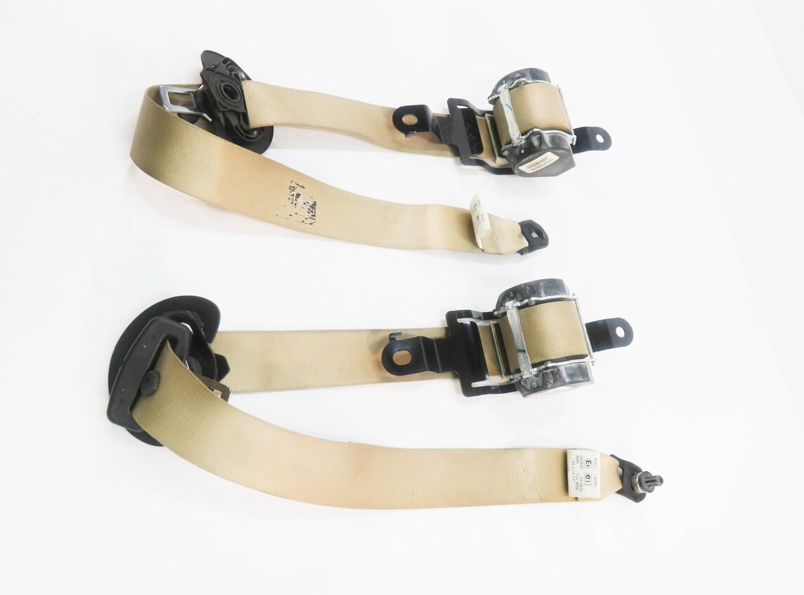 Thumbnail 4: 2009 BMW X5 (E70) REAR LEFT & RIGHT 2nd ROW SEAT SEATBELT RETRACTOR SET (BEIGE)