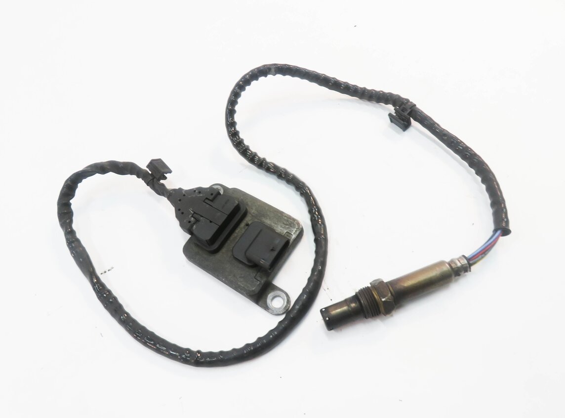 2009 BMW X5 (E70) DIESEL - UPPER NITROGEN OXIDE NOX SENSOR MODULE