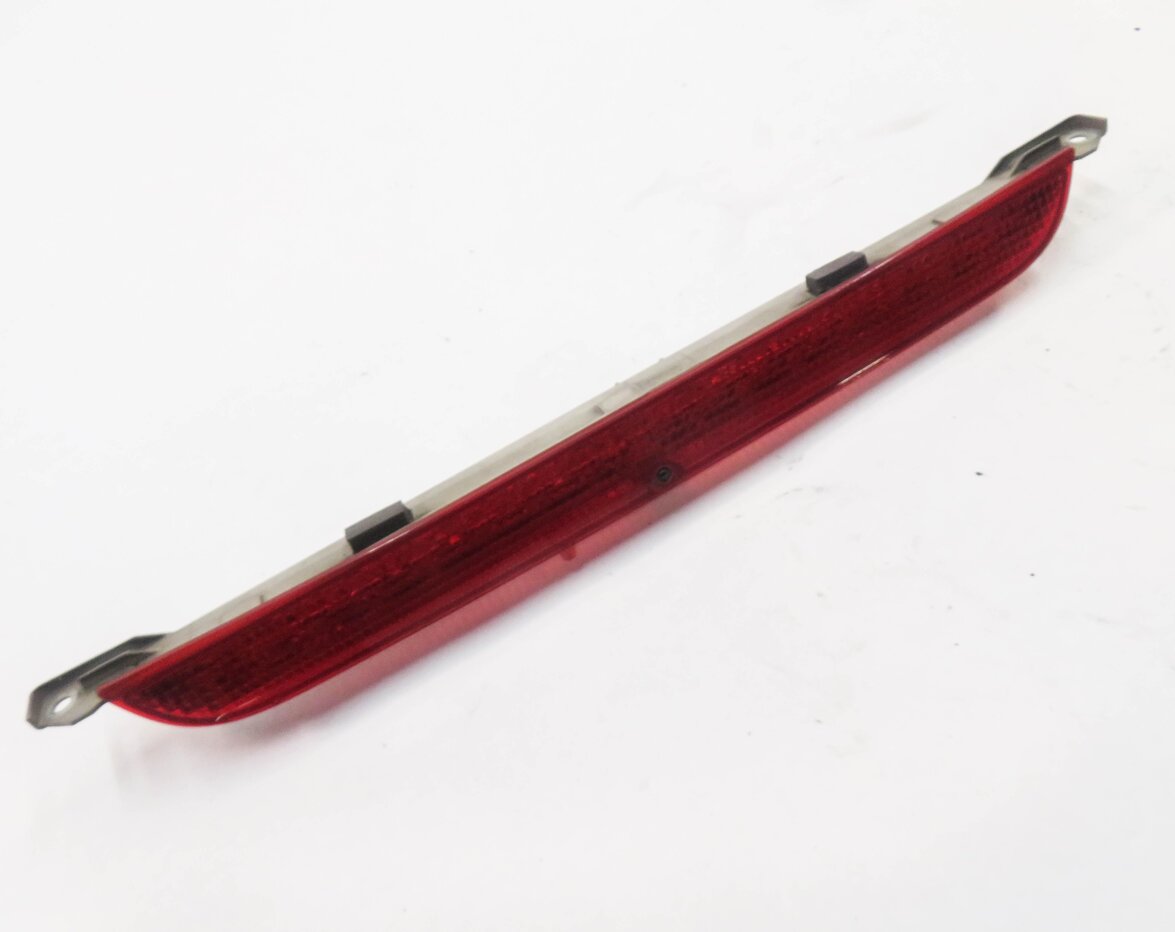 2009 BMW X5 (E70) REAR 3rd THIRD BRAKE LIGHT LAMP