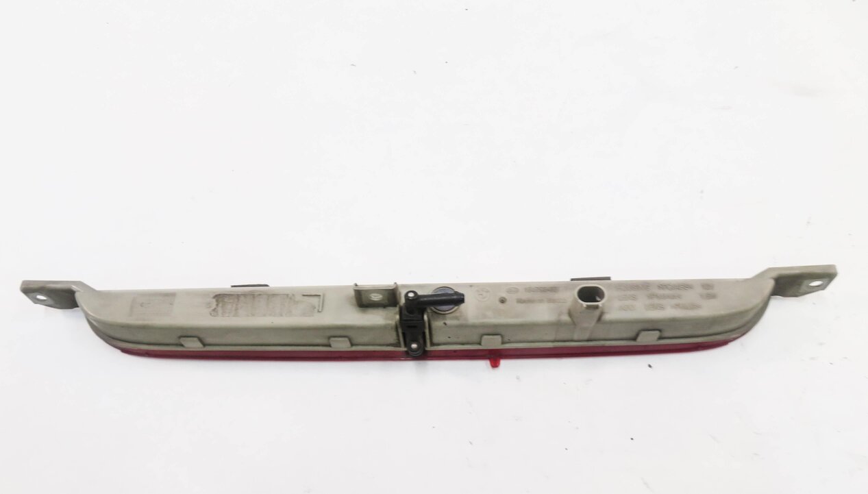 Thumbnail 5: 2009 BMW X5 (E70) REAR 3rd THIRD BRAKE LIGHT LAMP