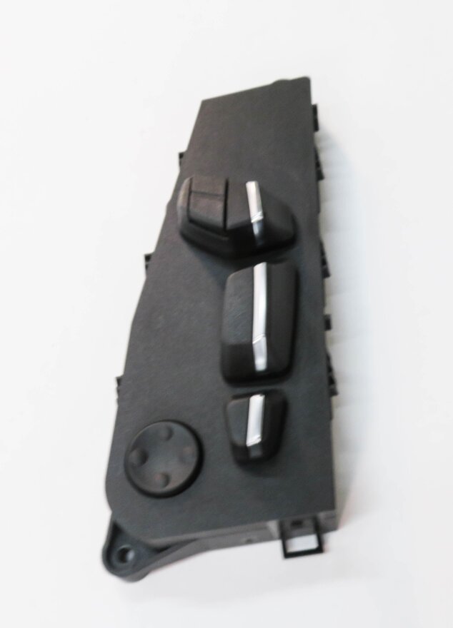 Thumbnail 2: 2011 BMW 535i (F10) LEFT FRONT DRIVER SEAT ADJUSTMENT SWITCH BUTTON