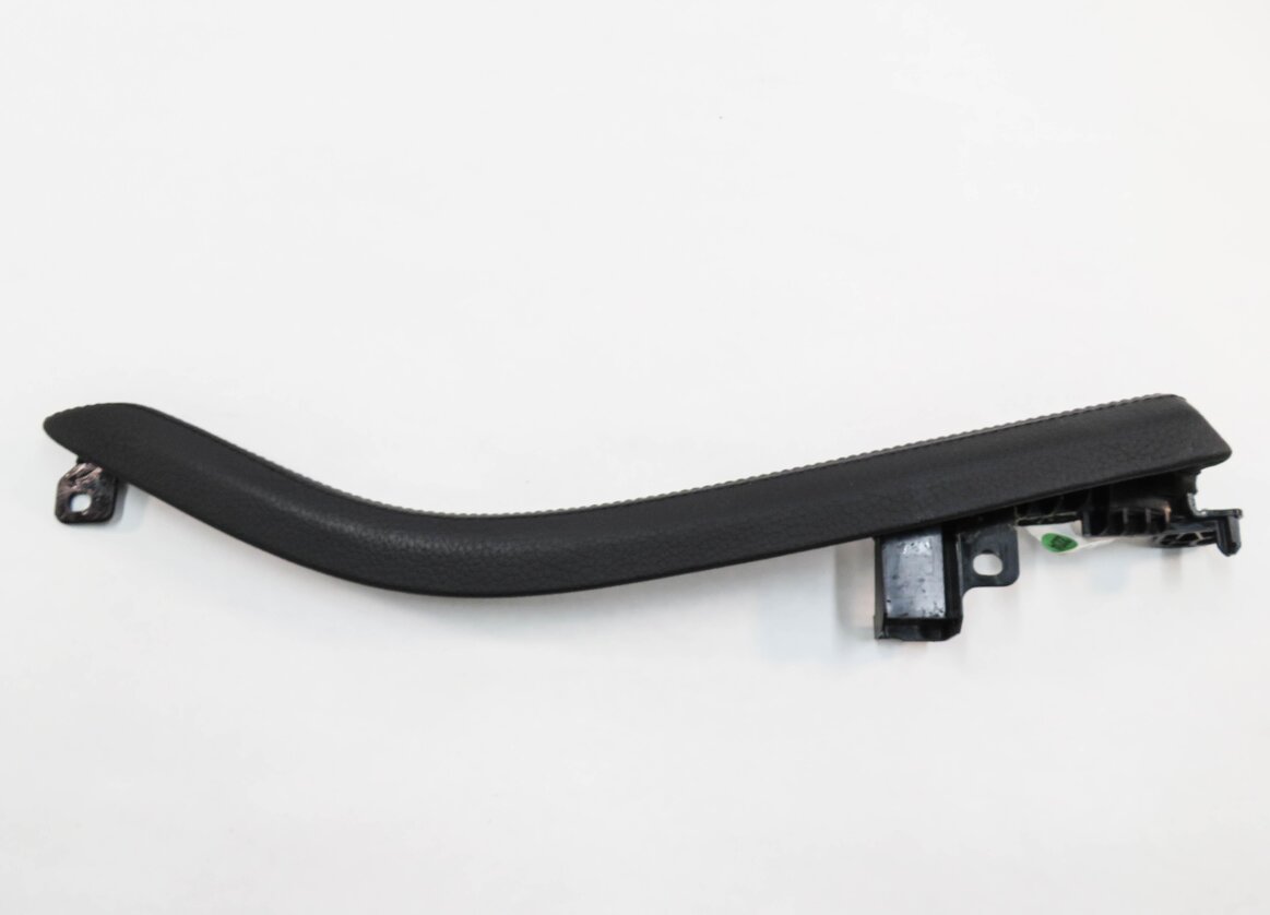 Thumbnail 2: 2011 BMW 535i (F10) FRONT CENTER CONSOLE EDGE TRIM PIECE (BLACK DAKOTA LEATHER)