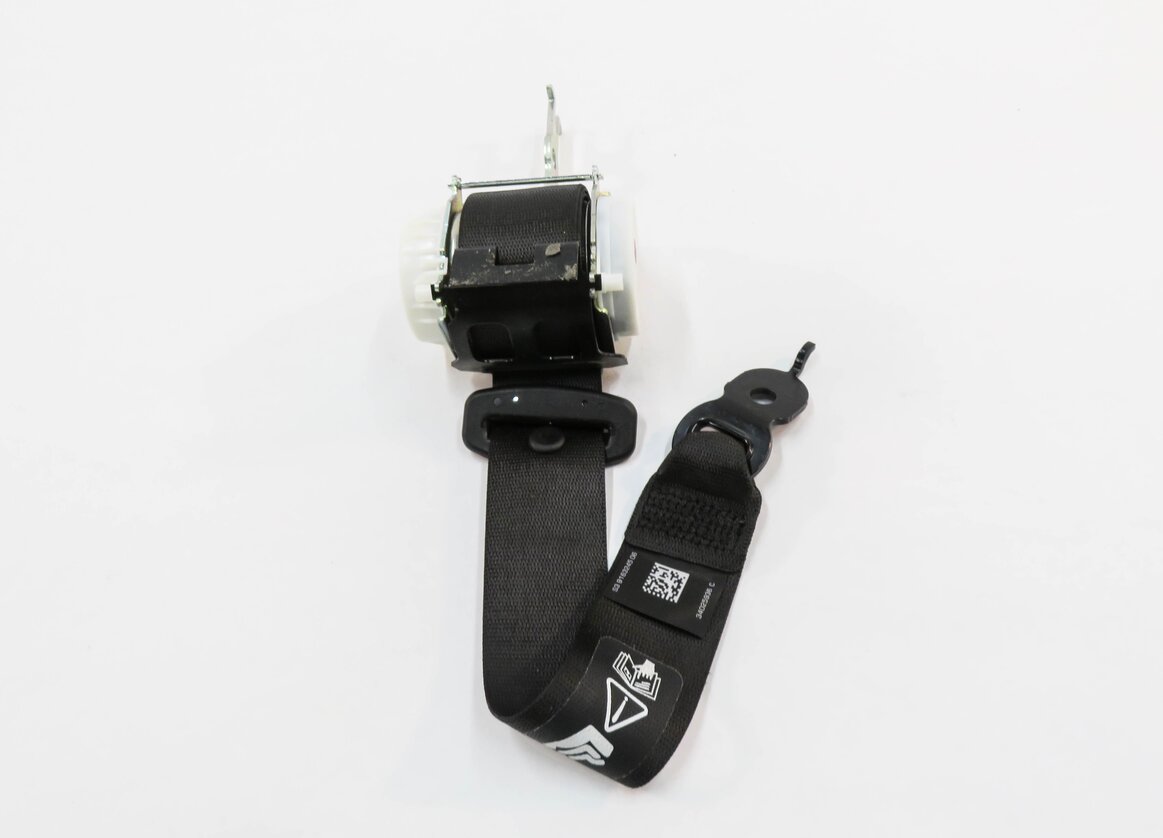 Thumbnail 12: 2011 BMW 535i (F10) REAR SEAT SEATBELT RETRACTOR SET-3 (BLACK)