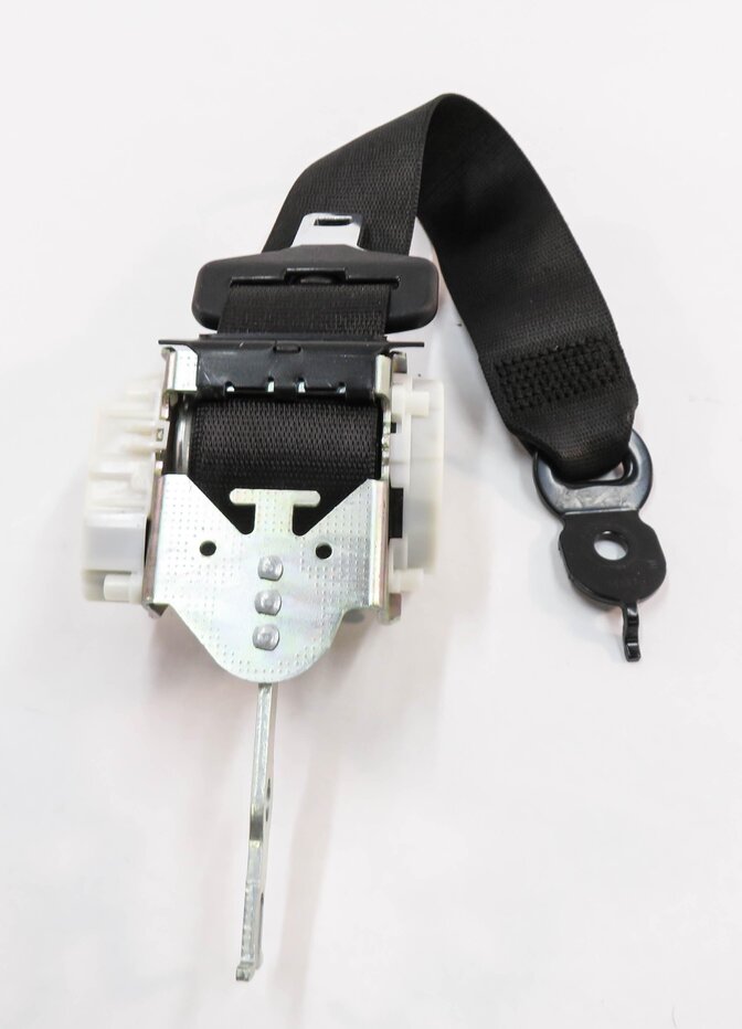 Thumbnail 15: 2011 BMW 535i (F10) REAR SEAT SEATBELT RETRACTOR SET-3 (BLACK)