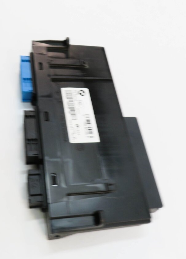 Thumbnail 4: 2010-2011 BMW 528i 535i 550i 535iGT 550iGT (F07 F10) MAIN BODY CONTROL MODULE