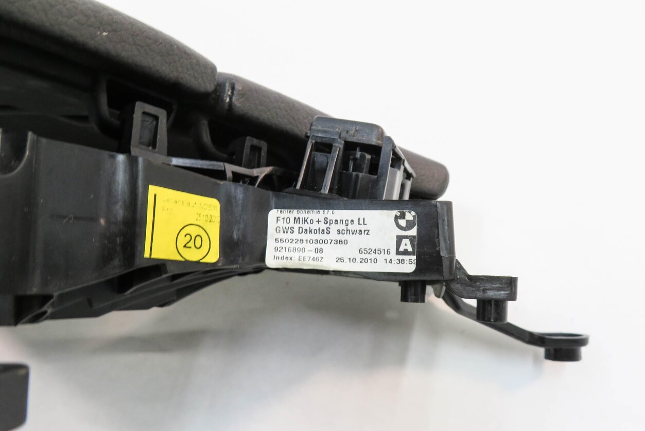 Thumbnail 8: 2011 BMW 528i 535i 550i (F10) FRONT CENTER CONSOLE ARM REST LID (BLACK LEATHER)