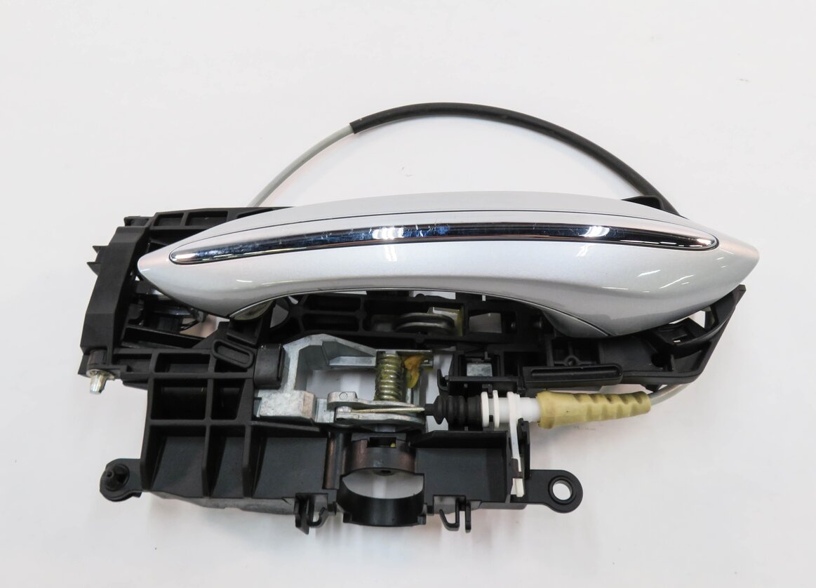 Thumbnail 5: 2011-2016 BMW 528i 535i 550i M5 (F10) LEFT REAR DOOR HANDLE w/ LIGHT (SILVER)
