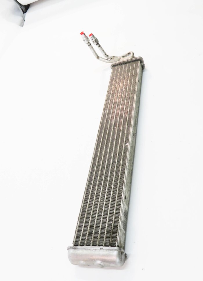 Thumbnail 4: 11-19 BMW 535i 535iGT 640i 740i (F02 F06 F07 F10) 3.0L TRANSMISSION OIL COOLER