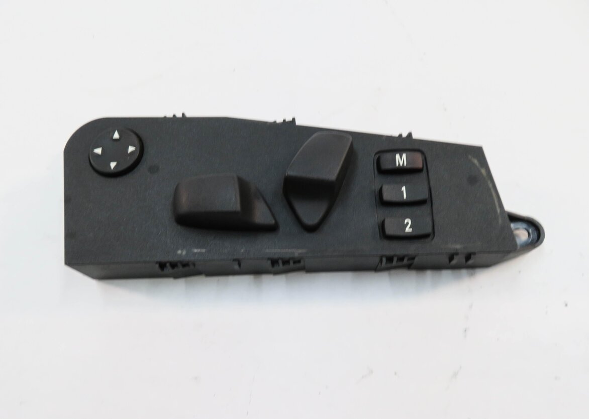 Thumbnail 2: 2006 BMW 530i (E60) LEFT FRONT DRIVER MEMORY SEAT ADJUSTMENT SWITCH