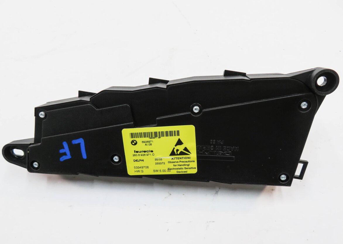 Thumbnail 6: 2006 BMW 530i (E60) LEFT FRONT DRIVER MEMORY SEAT ADJUSTMENT SWITCH