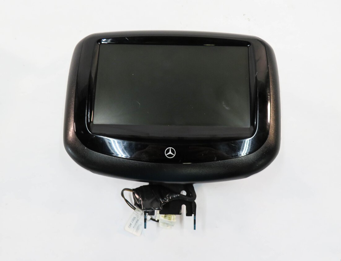 Thumbnail 3: 11-19 MERCEDES E GL ML S CLASS - REAR ENTERTAINMENT HEADREST VIDEO SCREEN