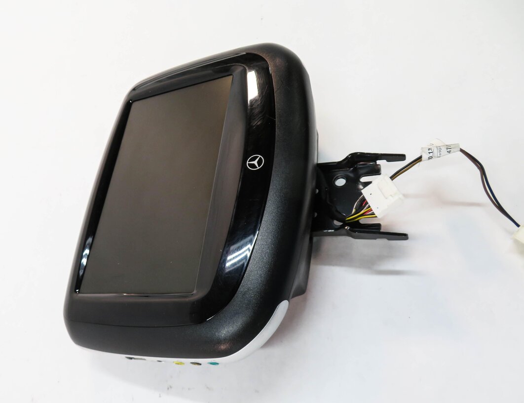 Thumbnail 4: 11-19 MERCEDES E GL ML S CLASS - REAR ENTERTAINMENT HEADREST VIDEO SCREEN