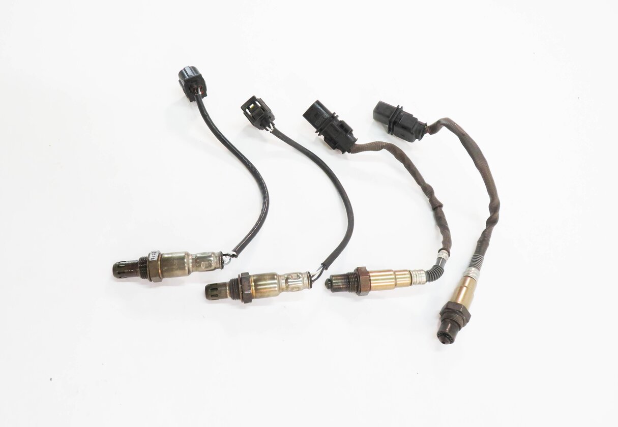 Thumbnail 4: 2013 MERCEDES GL450 (X166) 4.6L - PRE POST CAT O2 OXYGEN LAMBDA PROBE SENSOR SET