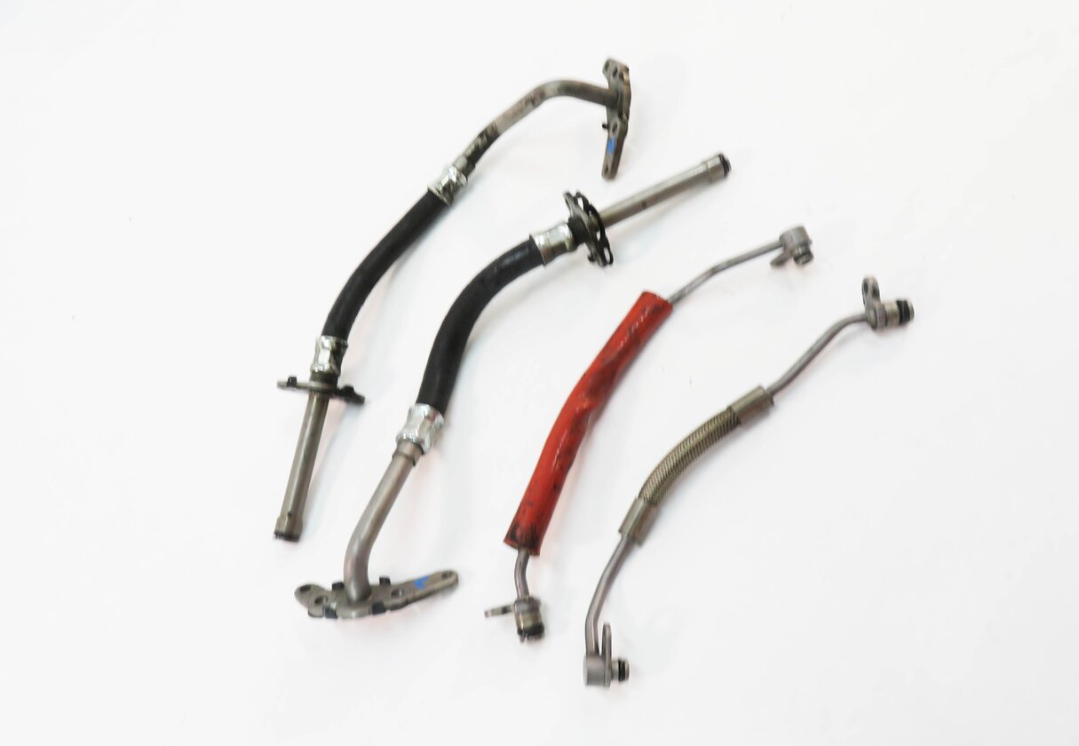 2013 MERCEDES GL450 (X166) 4.6L M278 ENGINE - TURBOCHARGER TURBO OIL HOSE SET-4