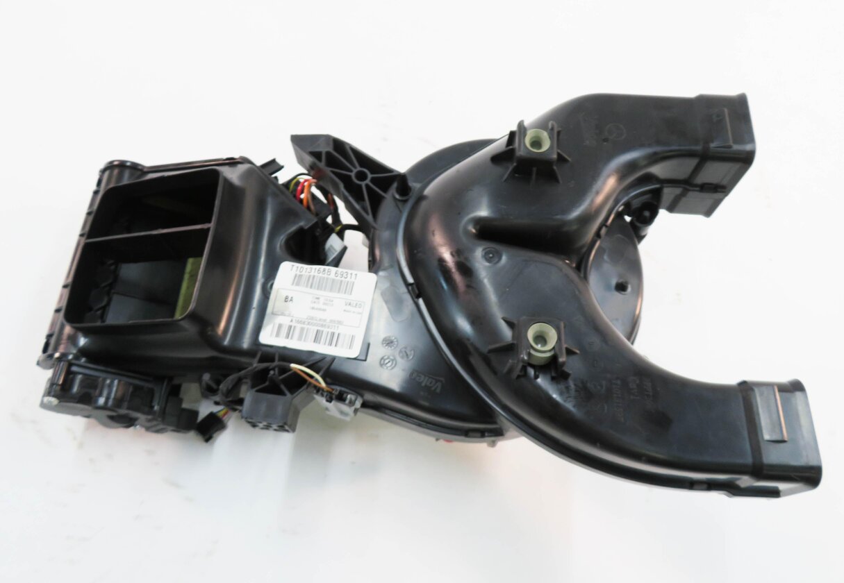 Thumbnail 5: 2013 MERCEDES GL450 (X166) REAR CENTER CONSOLE HEATER A/C BLOWER MOTOR & HOUSING
