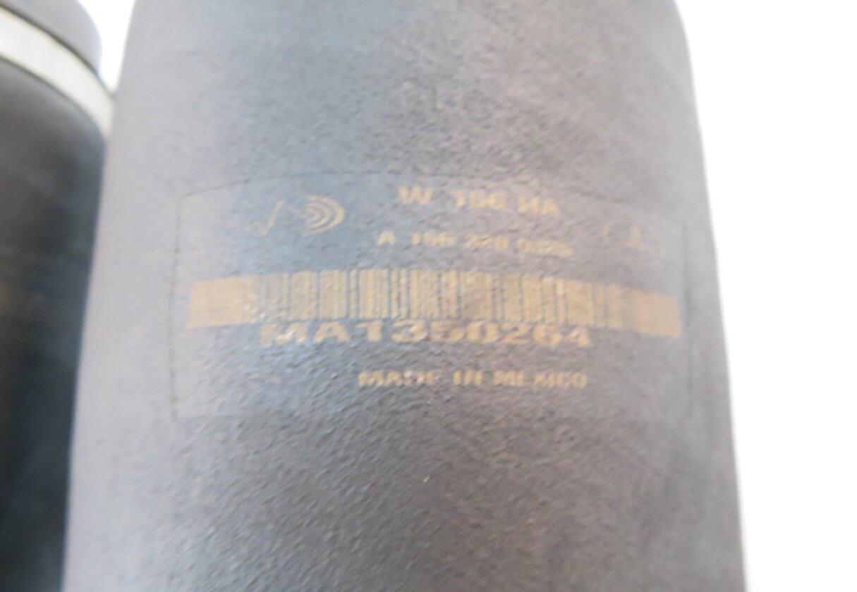 Thumbnail 7: 12-19 MERCEDES GL350 GL450 GL550 ML350 ML550 (W166 X166) REAR AIR SPRING SET-2