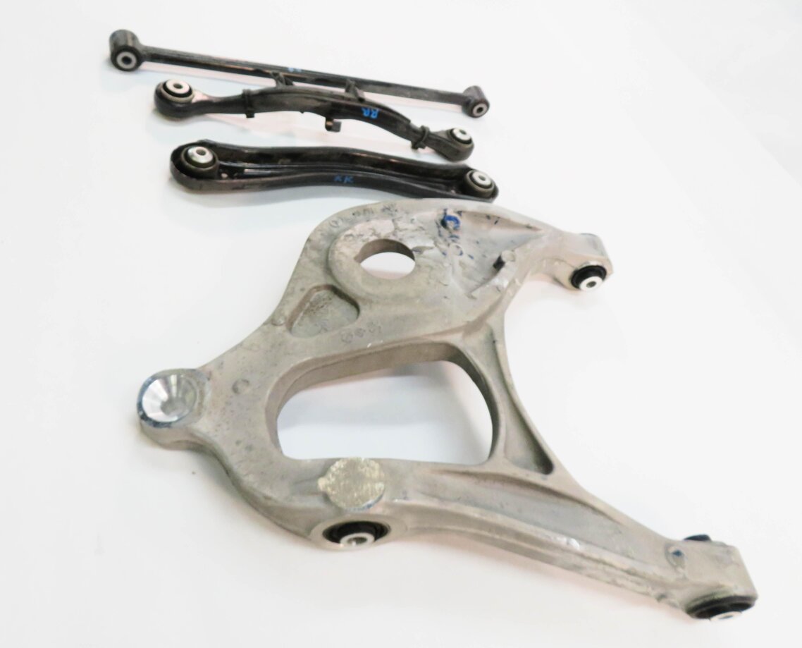 Thumbnail 3: 12-19 MERCEDES GL350 GL450 GL550 ML350 (W166 X166) RIGHT REAR CONTROL ARM SET