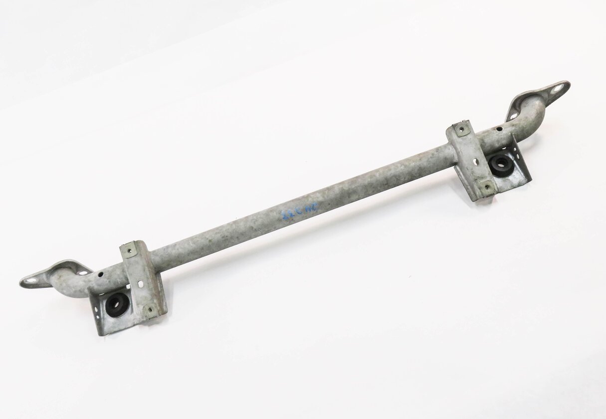 2013 MERCEDES GL450 (X166) FRONT BUMPER LOWER REINFORCEMENT BAR