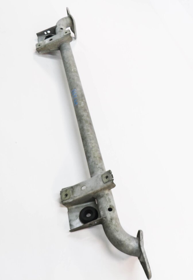 Thumbnail 3: 2013 MERCEDES GL450 (X166) FRONT BUMPER LOWER REINFORCEMENT BAR